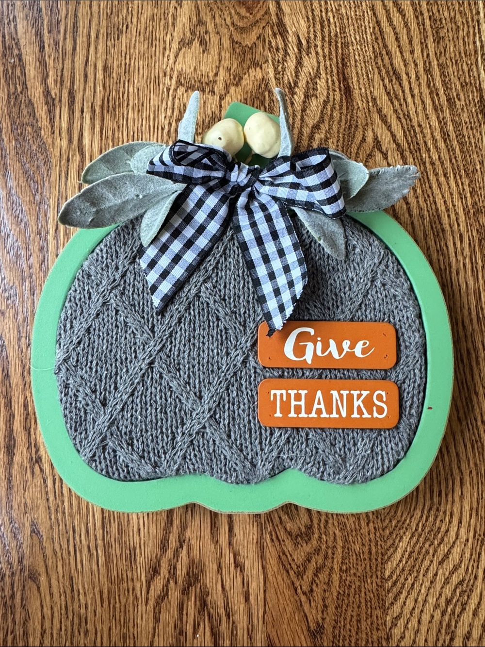 Give Thanks Pumpkin Accent - Green and Gray